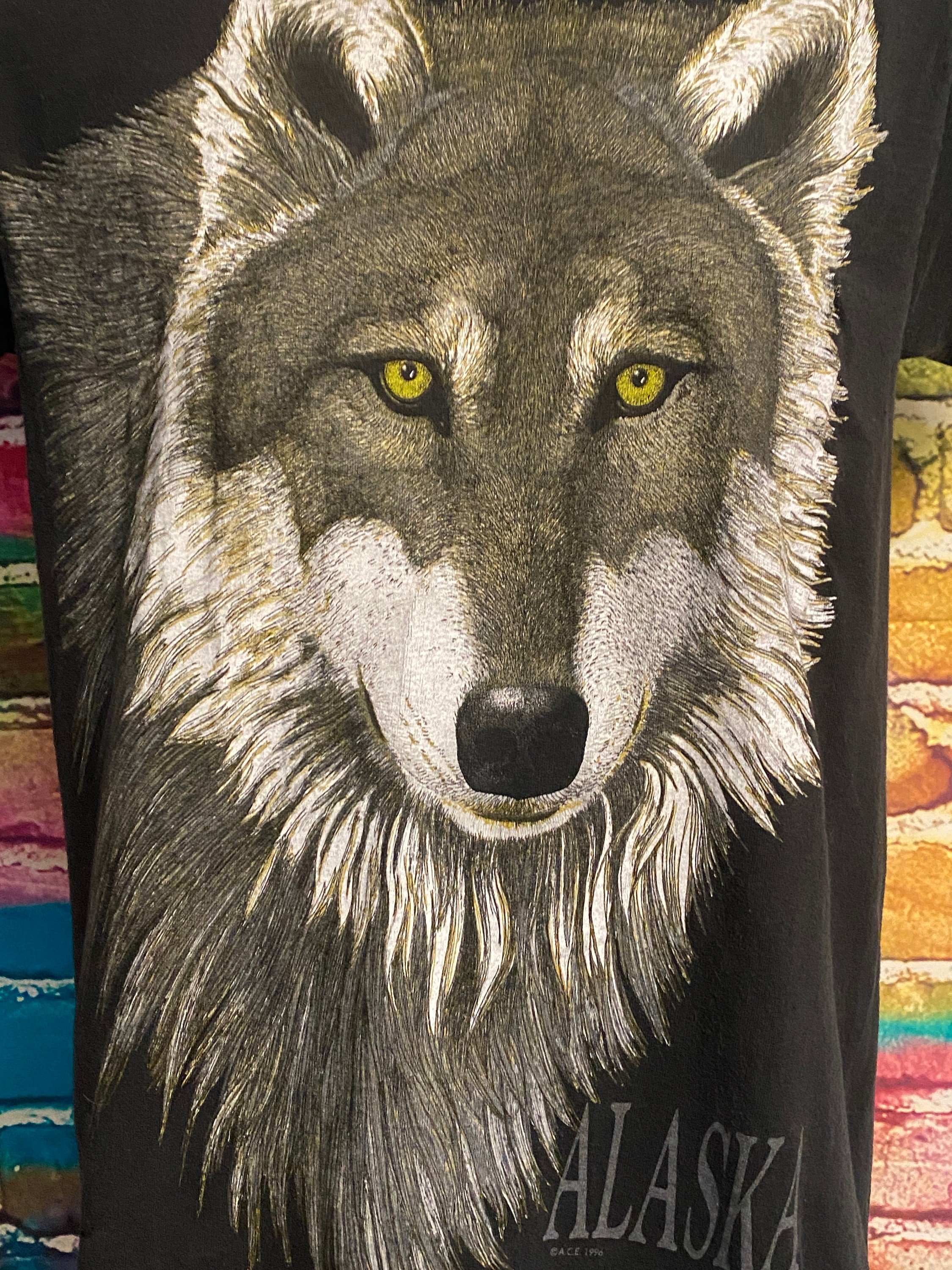 Vintage Alaska Wolf Portrait Black Graphic T-shirt by Hanes - Etsy