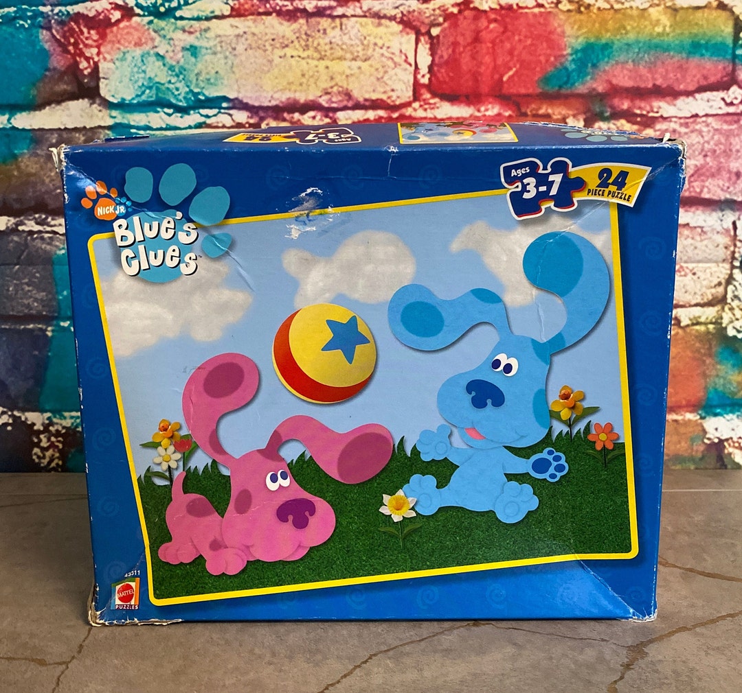 Nick Jr Blue's Clues blue and Magenta Playing Scene 24 Piece Puzzle by