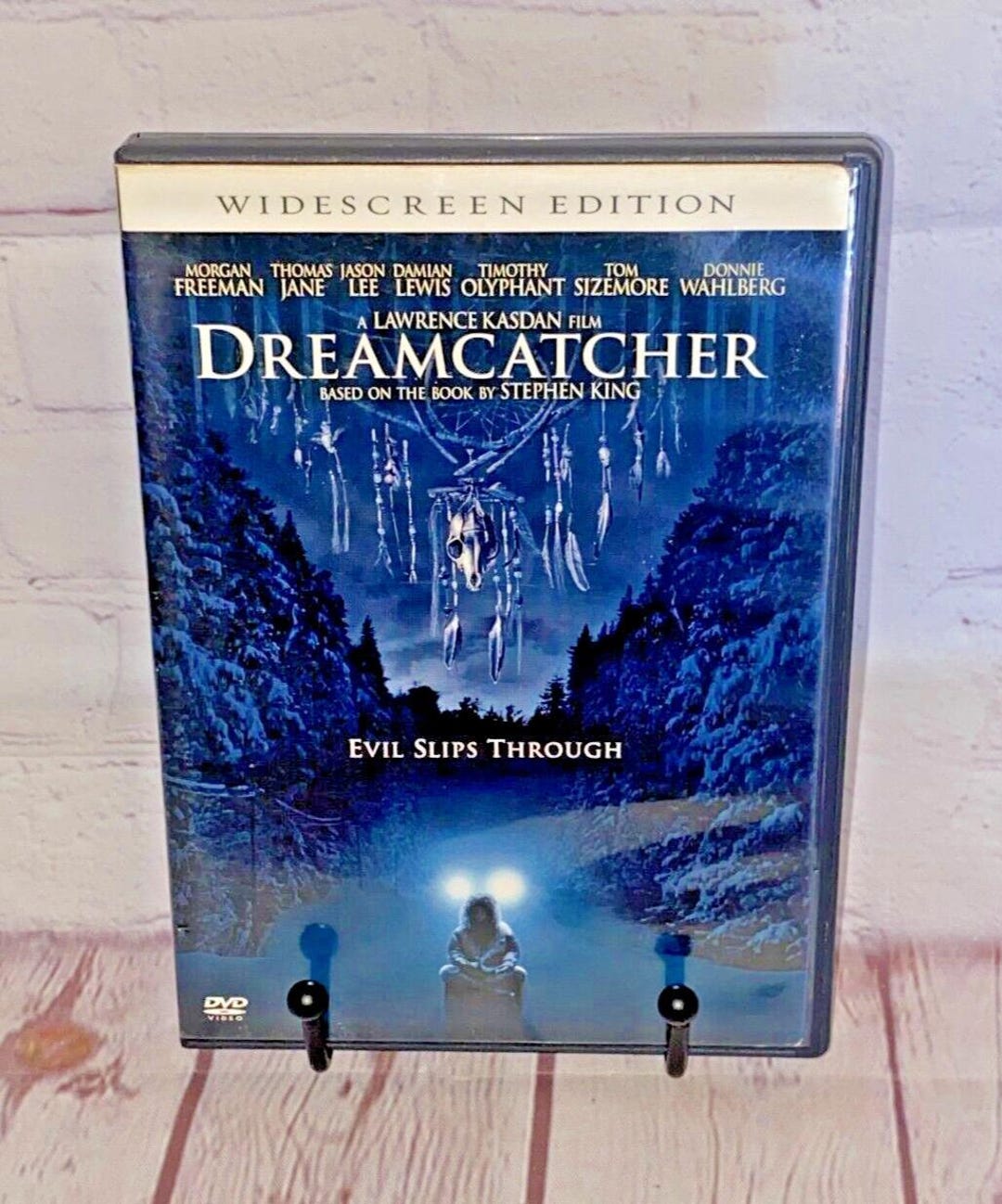 Dreamcatcher DVD by Warner Brothers 2003 | Based on the Book by Stephen ...