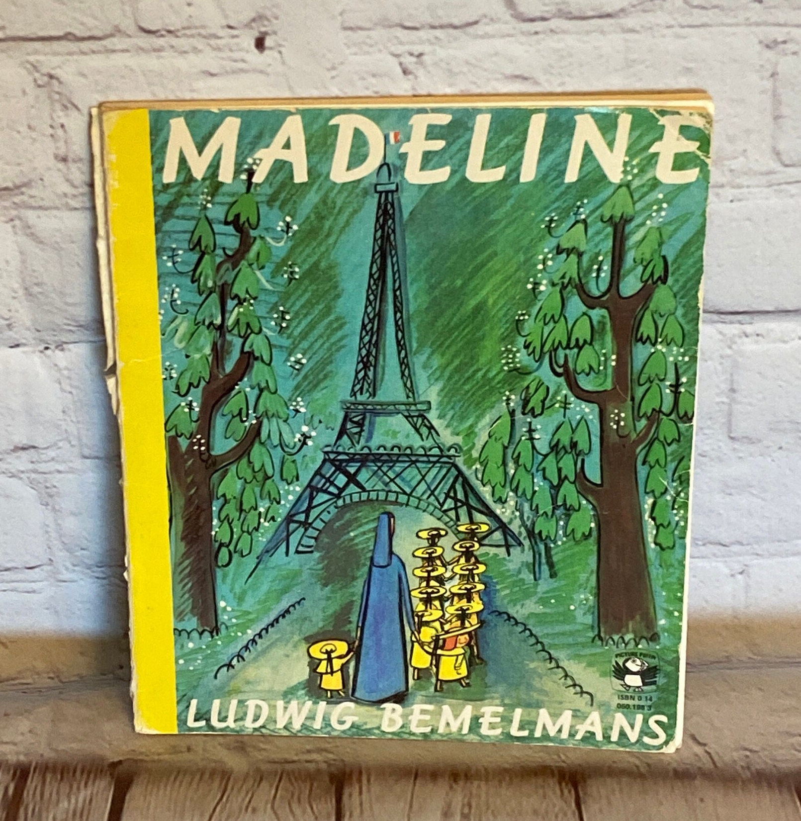 Madeline by Ludwig Bemelmans | Penguin Books 1984 | Softcover
