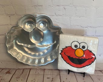 Vintage 2002 Elmo Wilton Aluminum Cake Pan Sesame Street Workshop 2105 3461 Etsy