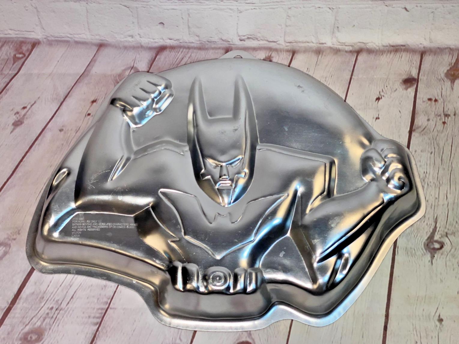 Batman Beyond Aluminum Cake Pan by Wilton 2000 - Etsy