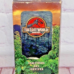 The Lost World Jurassic Park VHS by Universal 1997 | Rated PG-13 | Running Time: 2 Hours 9 Minutes | See Photos & Read Details