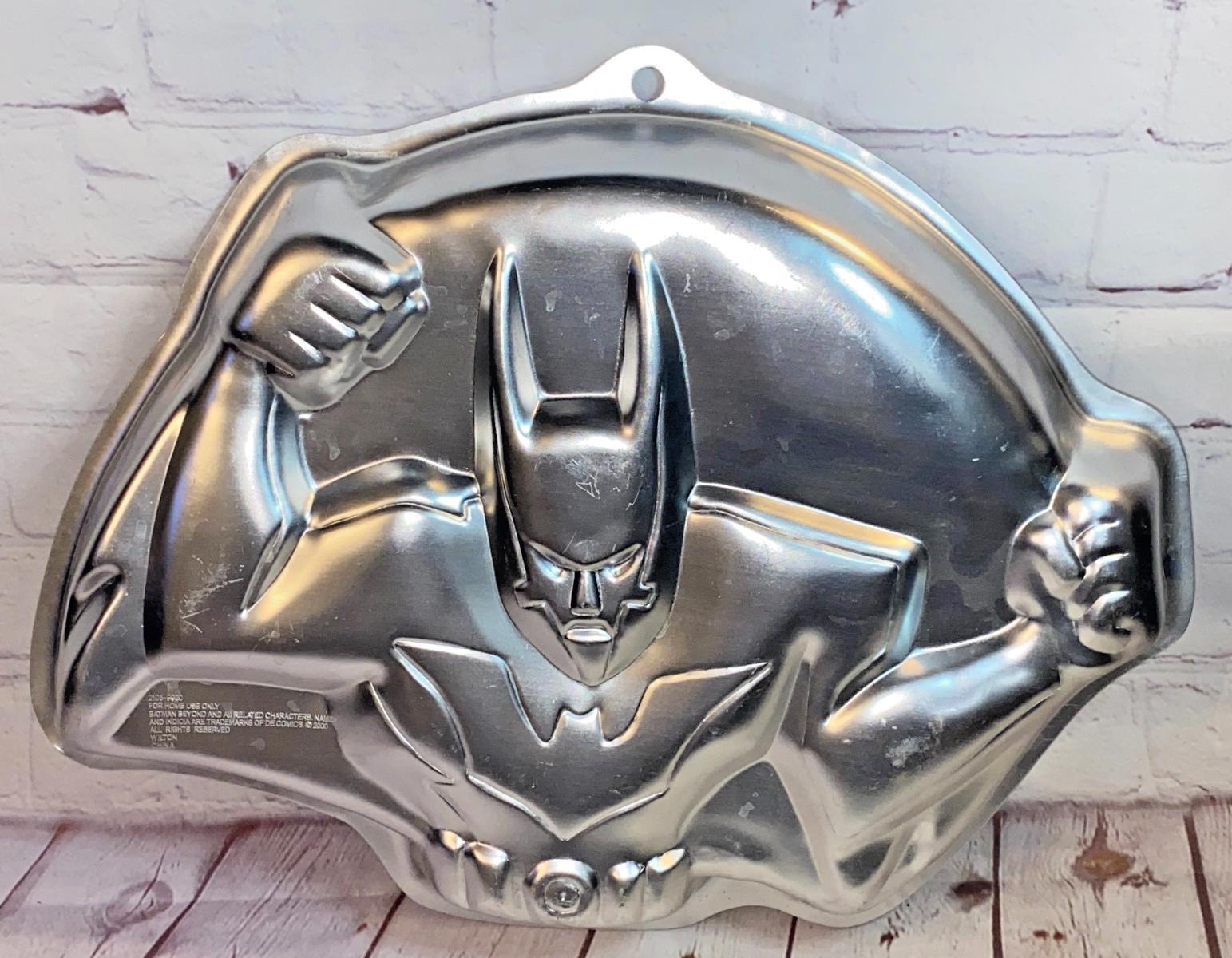 Batman Beyond Aluminum Cake Pan by Wilton 2000 - Etsy