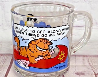 McDonald's Garfield Glass Mug by United Feature Syndicate 1978 | I'm Easy To Get Along With When Things Go My Way | See Photos & Read!