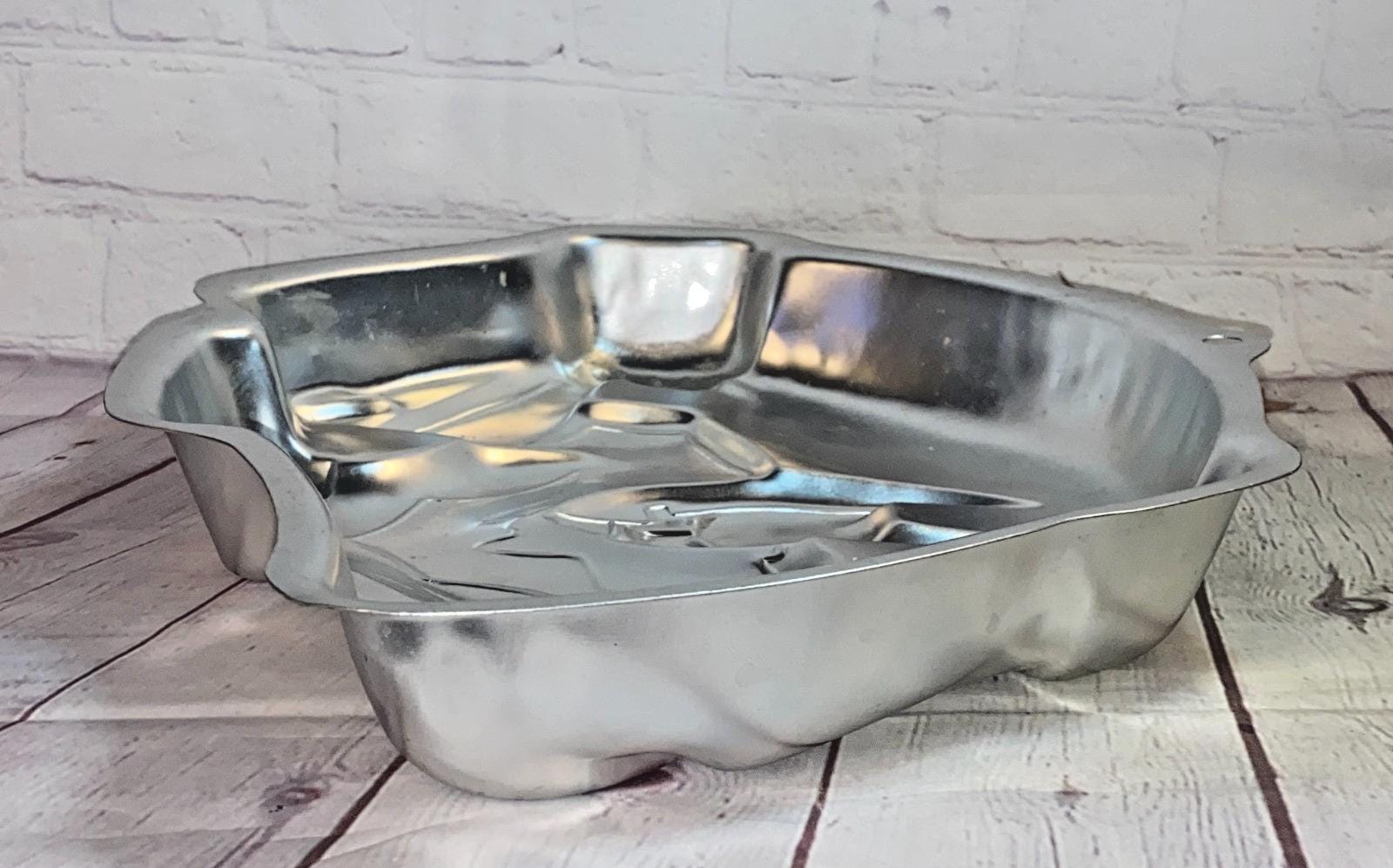 Batman Beyond Aluminum Cake Pan by Wilton 2000 - Etsy