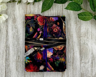 Reversible Silk Lined Tarot Wrap/ Hummingbird Tarot Wrap / Tarot Supplies / Tarot Deck Storage / Tarot Cloth / Tarot Supplies / Altar
