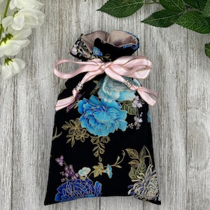 Silk Lined Tarot Bag/ Custom Tarot bag/ Keepsake Bag / Drawstring Bag / Oracle Bag / Crystal Bag / Gift Bag / Tarot Pouch / Cosmetic Bag