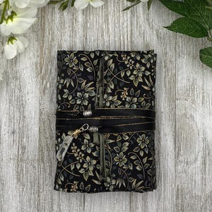 Reversible Silk Lined Tarot Wrap/ Tarot Wrap / Tarot Supplies / Tarot Deck Storage / Tarot Cloth / Tarot Supplies / Altar