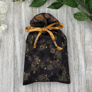 Silk Lined Tarot Bag/ Custom Tarot bag/ Keepsake Bag / Drawstring Bag / Oracle Bag / Crystal Bag / Gift Bag / Tarot Pouch / Cosmetic Bag
