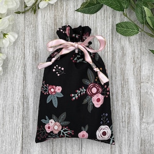 Floral Tarot Bag/ Custom Tarot Pouch/ Keepsake Bag / Drawstring Bag / Oracle Bag / Crystal Bag / Tarot Pouch / Cosmetic Bag