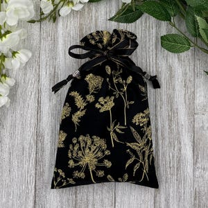 Floral Tarot Bag/ Custom Tarot Pouch/ Keepsake Bag / Drawstring Bag / Oracle Bag / Crystal Bag / Tarot Pouch / Cosmetic Bag