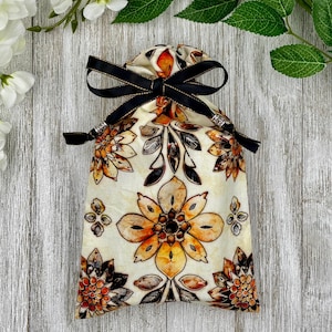 Tarot Bag/ Custom Tarot Bag/ Keepsake Bag / Drawstring Bag / Oracle Bag / Jewelry Bag / Crystal Bag / Gift Bag / Tarot Pouch