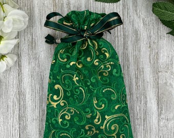 Green Tarot Bag/ Custom Tarot Pouch/ Keepsake Bag / Drawstring Bag / Oracle Bag / Crystal Bag / Tarot Pouch / Cosmetic Bag