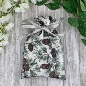 Pinecone Tarot Bag/ Custom Tarot bag/ Keepsake Bag / Drawstring Bag / Oracle Bag / Crystal Bag / Gift Bag / Tarot Pouch / Cosmetic Bag