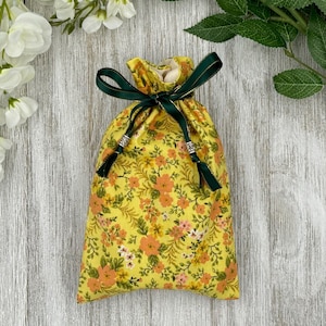 Floral Tarot Bag/ Custom Tarot Bag/ Keepsake Bag / Drawstring Bag / Oracle Bag / Jewelry Bag / Crystal Bag / Gift Bag / Tarot Pouch