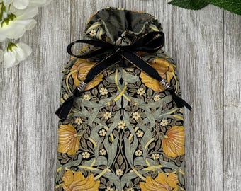 Silk Lined William Morris Tarot Bag/ Custom Tarot Bag/ Keepsake Bag / Drawstring Bag / Oracle Bag / Jewelry Bag / Crystal Bag / Tarot Pouch