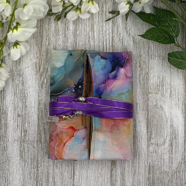 Envoltura reversible de seda para tarot / Envoltura para tarot / Suministros para tarot / Almacenamiento de mazos de tarot / Paño para tarot / Suministros para tarot / Altar