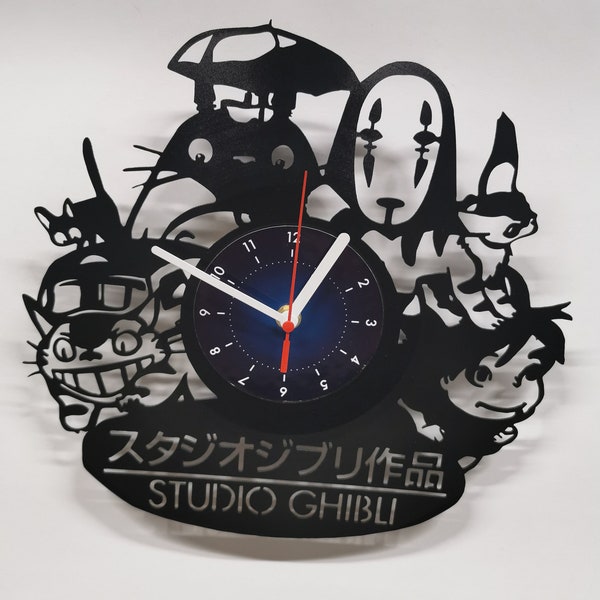 Horloge murale disque vinyle Ghibli Studio, oeuvre d'art originale pour amateur d'anime, décoration de chambre à coucher moderne, idée cadeau de Noël pour enfant