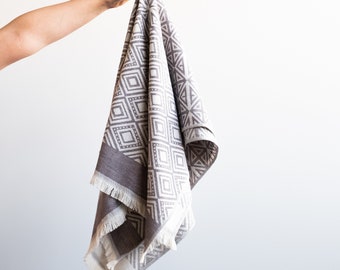 Tyche 100% cotton pool towel, boho blanket, Turkish towel, travel lover gift, beach towel, boho clothing, neutral blanket, anthracite towel
