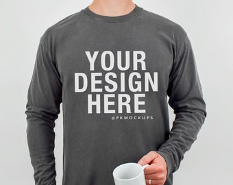 Heren Comfort Colors 6014 peper mock-up C6014 T-shirt met lange mouwen heren mockup herenshirt mock Dad T-shirt mock-up minimale witte achtergrond