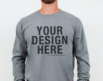 Comfortkleuren heren 6014 grijs mock-up C6014 T-shirt met lange mouwen heren mockup herenshirt mock Dad T-shirt mock-up minimale witte achtergrond