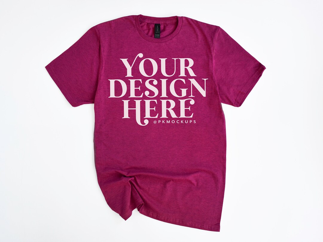 Gildan Ultra Cotton T-Shirt Uomo, Manica Corta, Colletto Rinforzato, Cotone 100% Lavato, Antiqueroyal/Heliconia, Taglia M