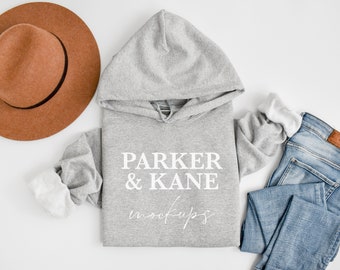 Gildan 18500-mockup, sportgrijze hoodie-mock-up, plat liggende mock-ups, Gildan 185-sweatshirt-mock-up, gevouwen trui-mock-ups, flatlay met print