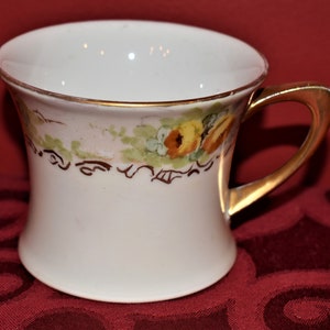 Vintage Hutschenreuther Bavaria Porcelain Shaving Mug
