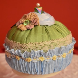 Victoriaanse stijl pin kussen cupcake