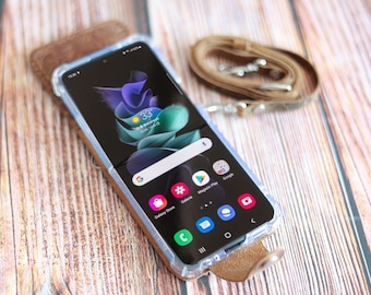 Handmade Flip case Moto Razr 60 Ultra Moto razr+ 2025 2024 Moto Moto Razr 50 Ultra case,PersonalizedCrossbody strap Full Grain Leather Case