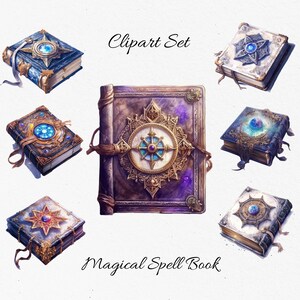 Könnte beinhalten: Eine Sammlung von Fantasy-Büchern mit aufwendigen Designs. Die Bücher haben verzierte Einbände mit Kompass- und Sternmotiven, verziert mit Juwelen und metallischen Akzenten. Die Texte "Clipart Set" und "Magical Spell Book" sind sichtbar.