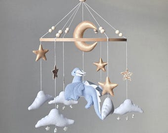 Móvil de bebé con diseño de dragón de fantasía, juguete colgante de fieltro para cuna, móvil para bebé niño, luna dorada y estrellas, regalo para baby shower, regalos para recién nacidos.