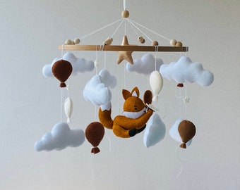 Baby fox nursery, woodland baby mobile, hanging mobile girl, baby mobile boy, newborn shower gift, forest mobile, balloons mobile.