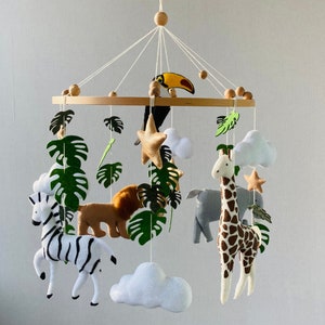 Baby safari mobile, nursery crib mobile, Africa realistic animals, Baby mobile girl, monstera mobile, unisex mobile, newborn shower gift. zdjęcie 7