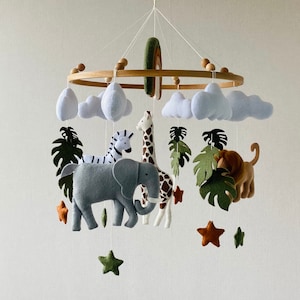 Mobile Safari pour chambre d'enfant avec arc-en-ciel, animaux réalistes en feutre lion, girafe, zèbre, éléphant, mobile pour berceau, mobile pour plafond, cadeau pour nouveau-né. image 6