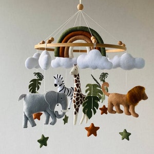 Mobile Safari pour chambre d'enfant avec arc-en-ciel, animaux réalistes en feutre lion, girafe, zèbre, éléphant, mobile pour berceau, mobile pour plafond, cadeau pour nouveau-né.