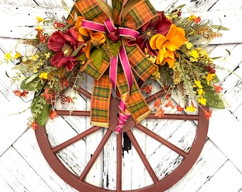 Fall Wreath, Fall Wagon Wheel Wreath, Autumn Wreath, Fall Door Hanger, Farmhouse Wagon Wheel Wreath for Fall, Rustic Wagon Wheel Wreath