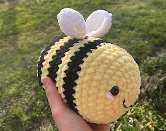 Amigurumi bumblebee | Plush bee | Kawaii crochet bee