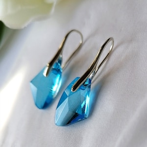 Blue Aquamarine Crystal Earrings, Silver Earrings, Dainty Dangle Earrings, Waterdrop Earrings, Blue Earrings, Jewelry Gift, Small Earrings,