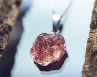 Strawberry quartz with 925 silver chain / forest lights natural jewelry / raw stone crystal