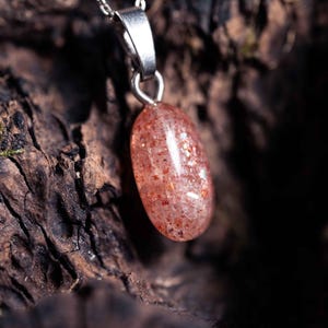 Ciondolo in pietra del sole con catena in argento 925 / Forest Lights Magic Gemstone Gift Sterling Boho Spiritual Jewelry Aventurina / 981
