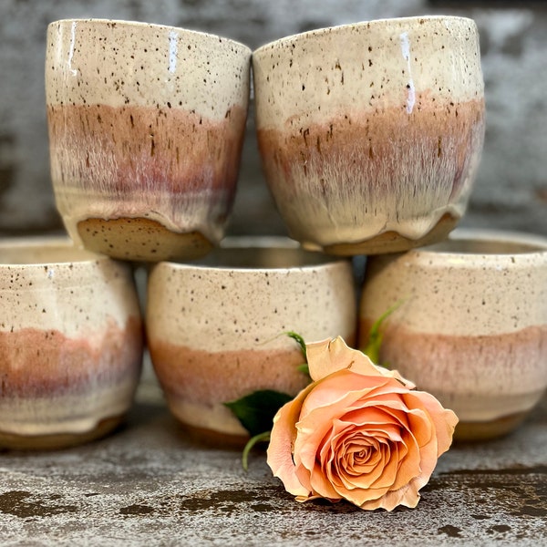 Keramikbecher „Frühling“ handgetöpfert