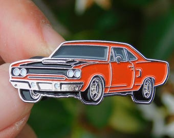 Broche de esmalte Road Runner 1970: Carro colecionável Velozes e Furiosos