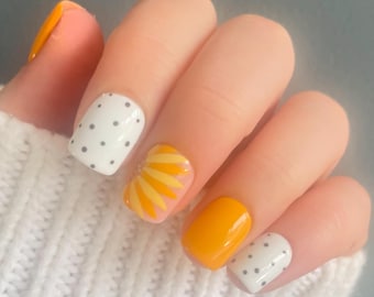 Yellow Sunflower Polka Dot Press On Gel Nails | Spring Summer Nails | Reusable