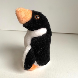 Vintage Sea World 6&quot; Penguin Plush Stuffed Animal from 1989
