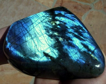Pear Shape Green Blue Flashy Labradorite Crystal 100/% Natural Labradorite Gemstone Size 35x25x7mm 54Cts AAA+ Quality Labradorite Cabochon