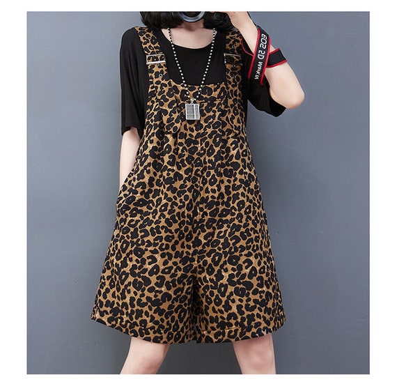 Leopard print overall shorts sale