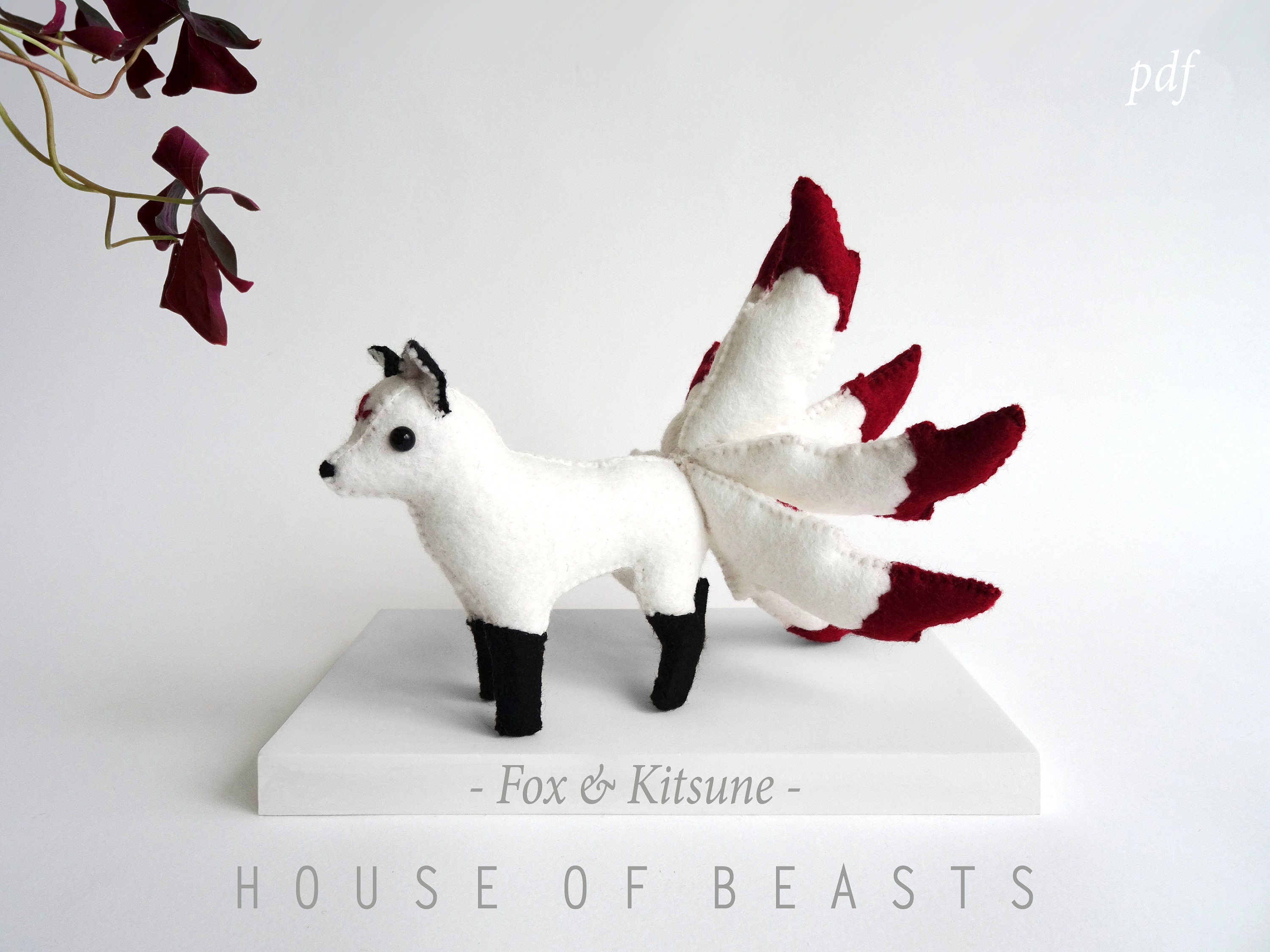 キツネと狐。手作りフェルトぬいぐるみ。型紙と縫製ガイド - Etsy 日本