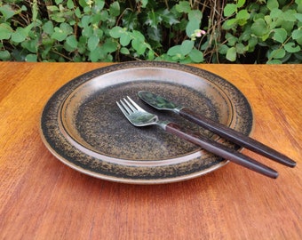 Arabia RUSKA Big Dinnerplate ca 25,5 cm. Designed by Ulla Procopé  1960es - Made by Arabia, Finland